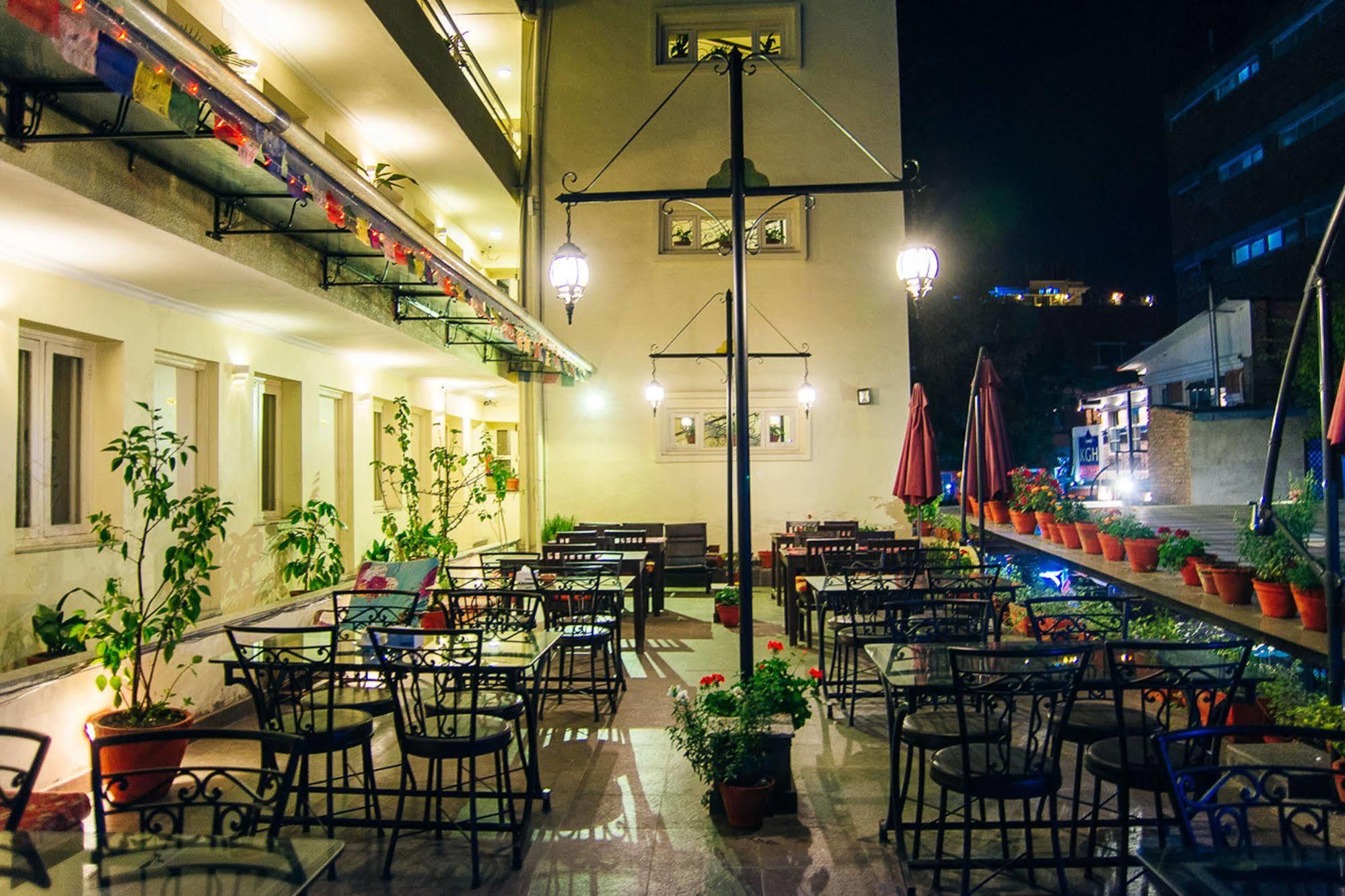 Hotel Highlander, Thamel Kathmandu Exteriör bild